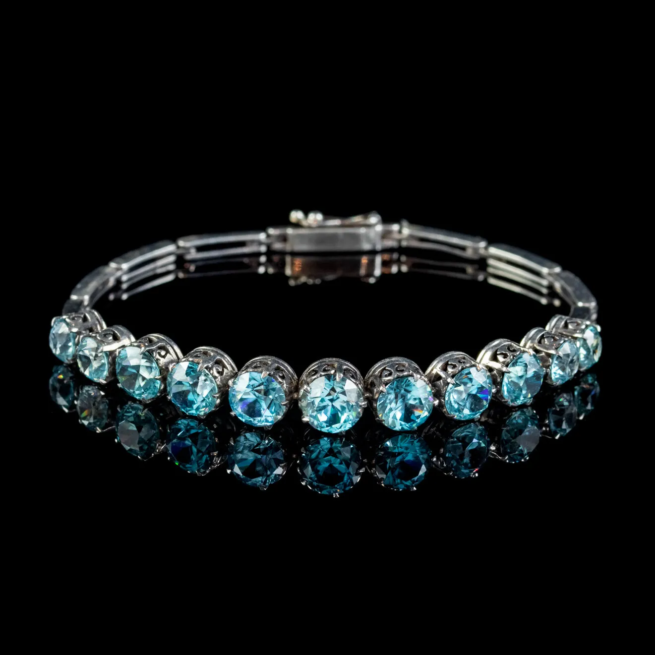 Antique Edwardian Blue Zircon Bracelet Silver 8Ct Of Zircon Circa 1910