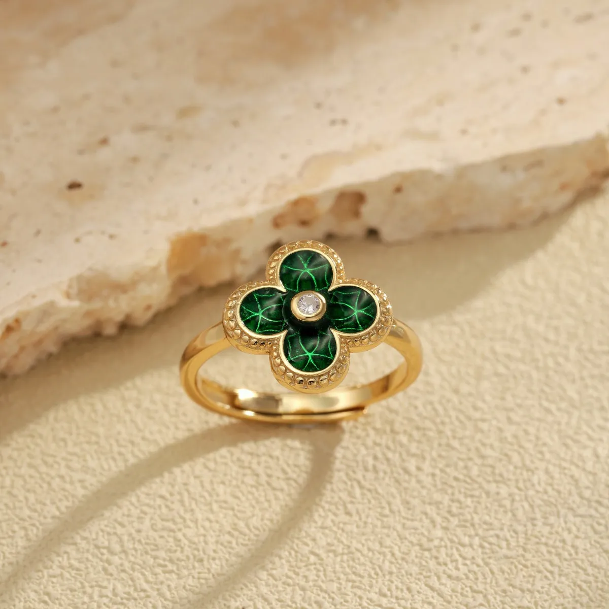 Emerald Green Four Leaf Clover Ring