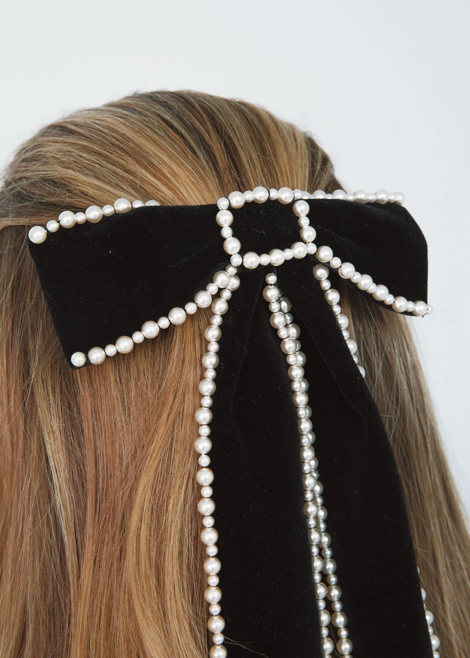 Lennox Bow Barrette -- Black Pearl