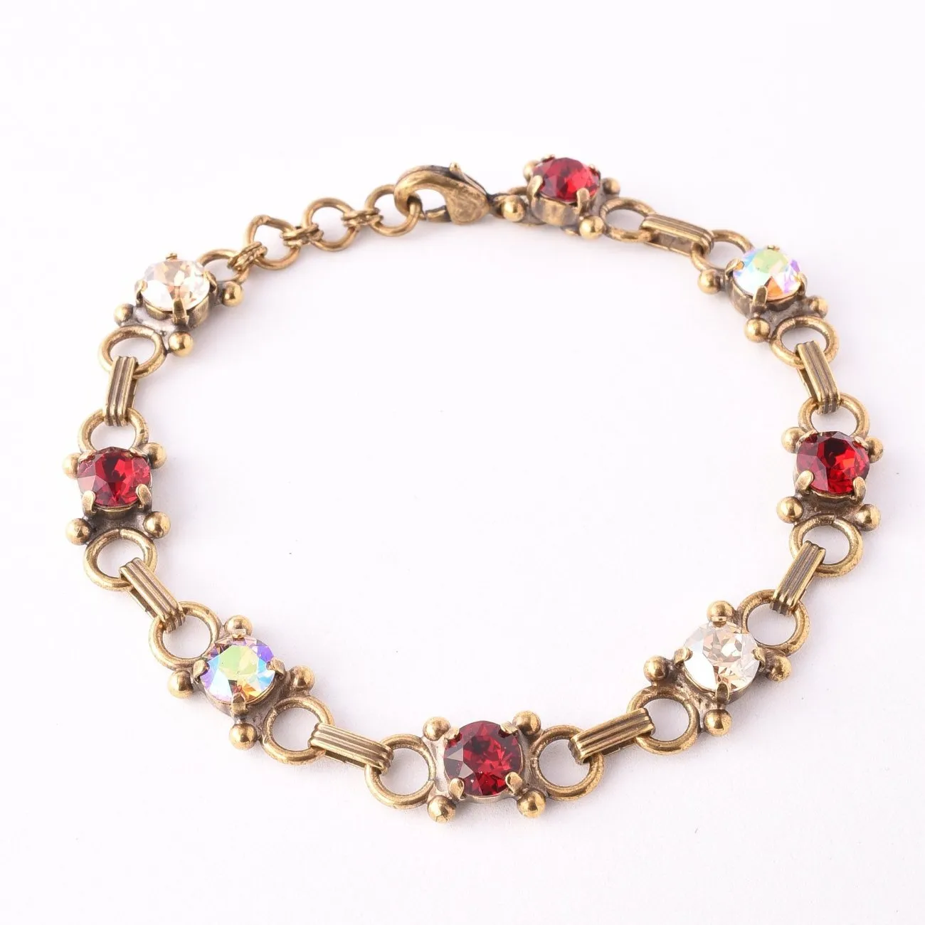 Mini Eyelet Line Bracelet Red Garnet