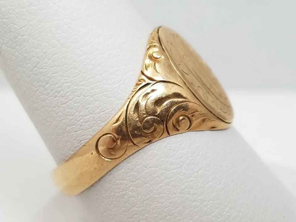 Ornate Early 1900's 10k Yellow Gold Signet Ring