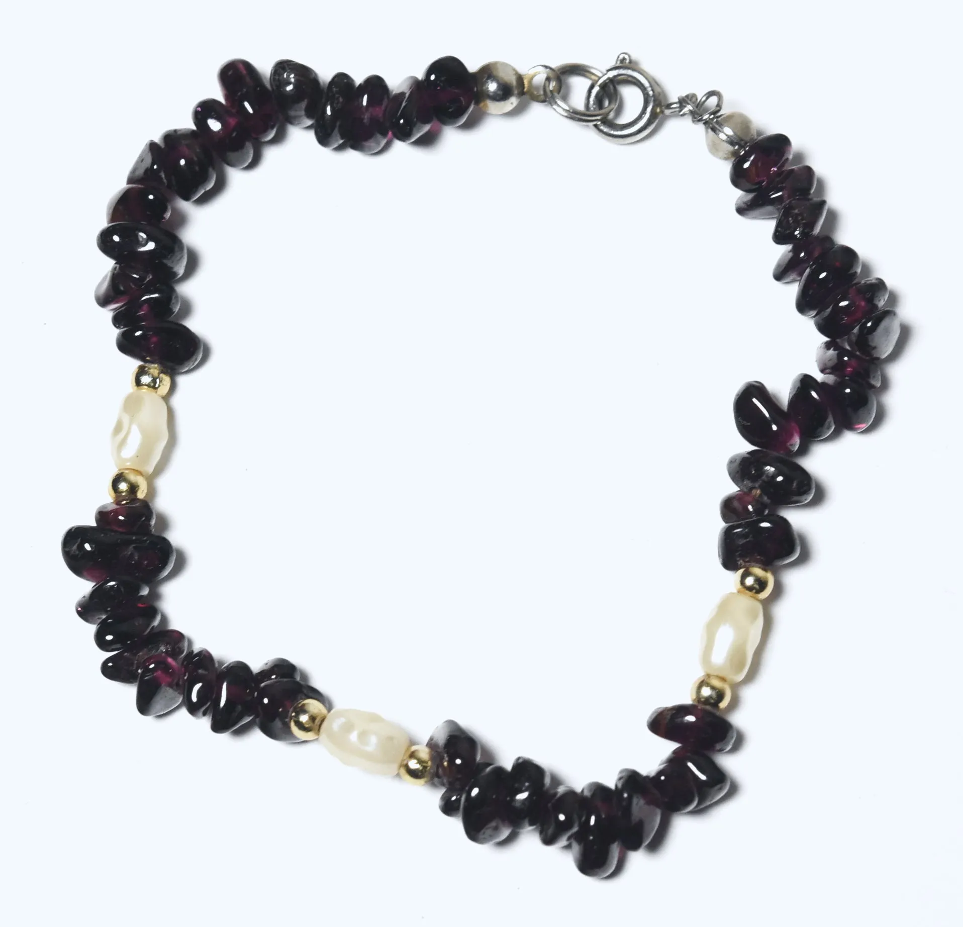 Red Garnet and Freshwater Pearl Beaded Bracelet