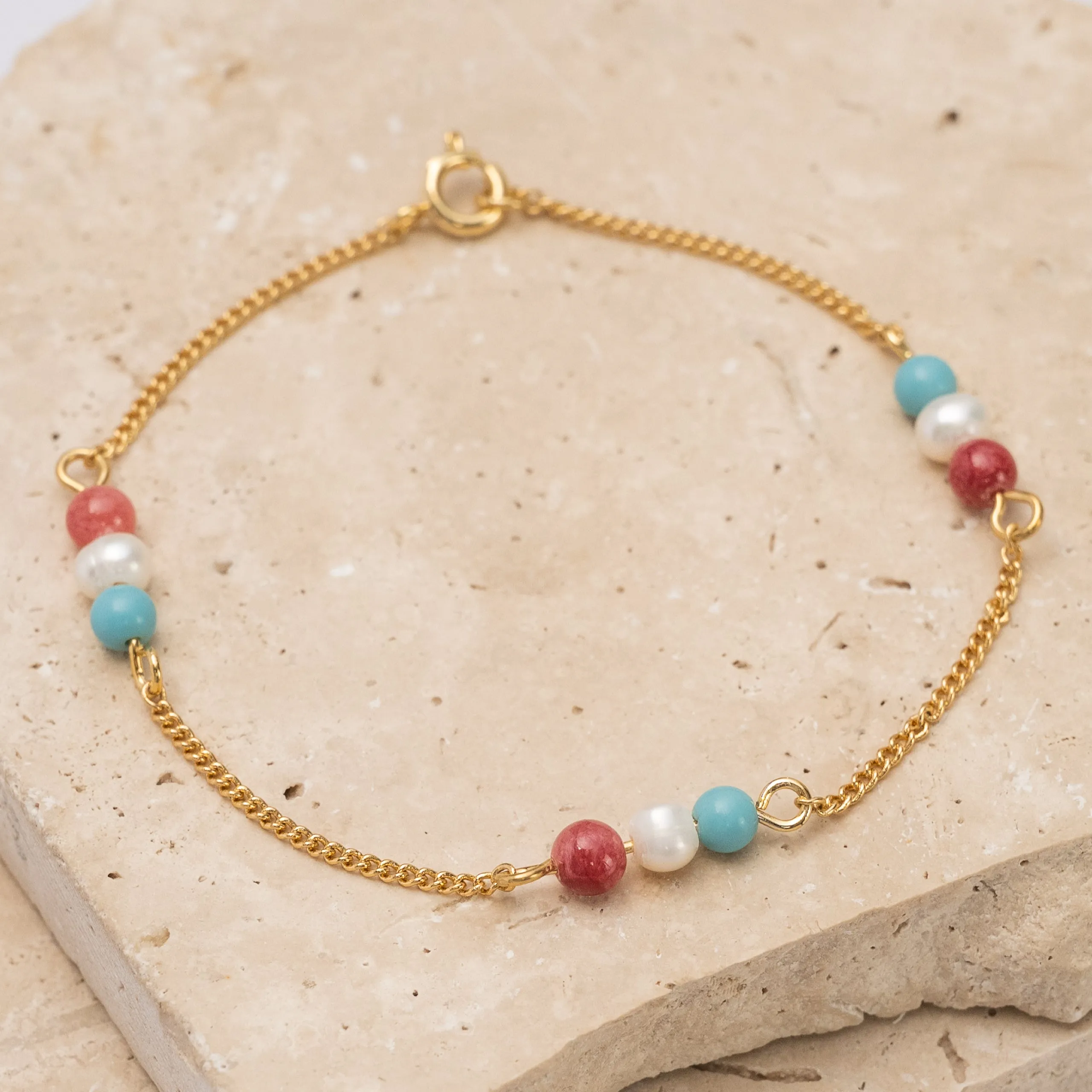 Tricolore' 14k gold plated three stone bracelet